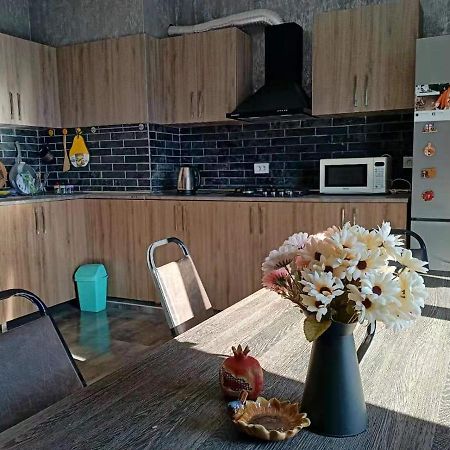 Chase Dream Hostel追梦空间 Батуми Екстериор снимка
